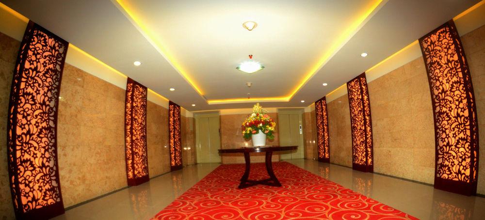 Grand Inna Medan Buitenkant foto
