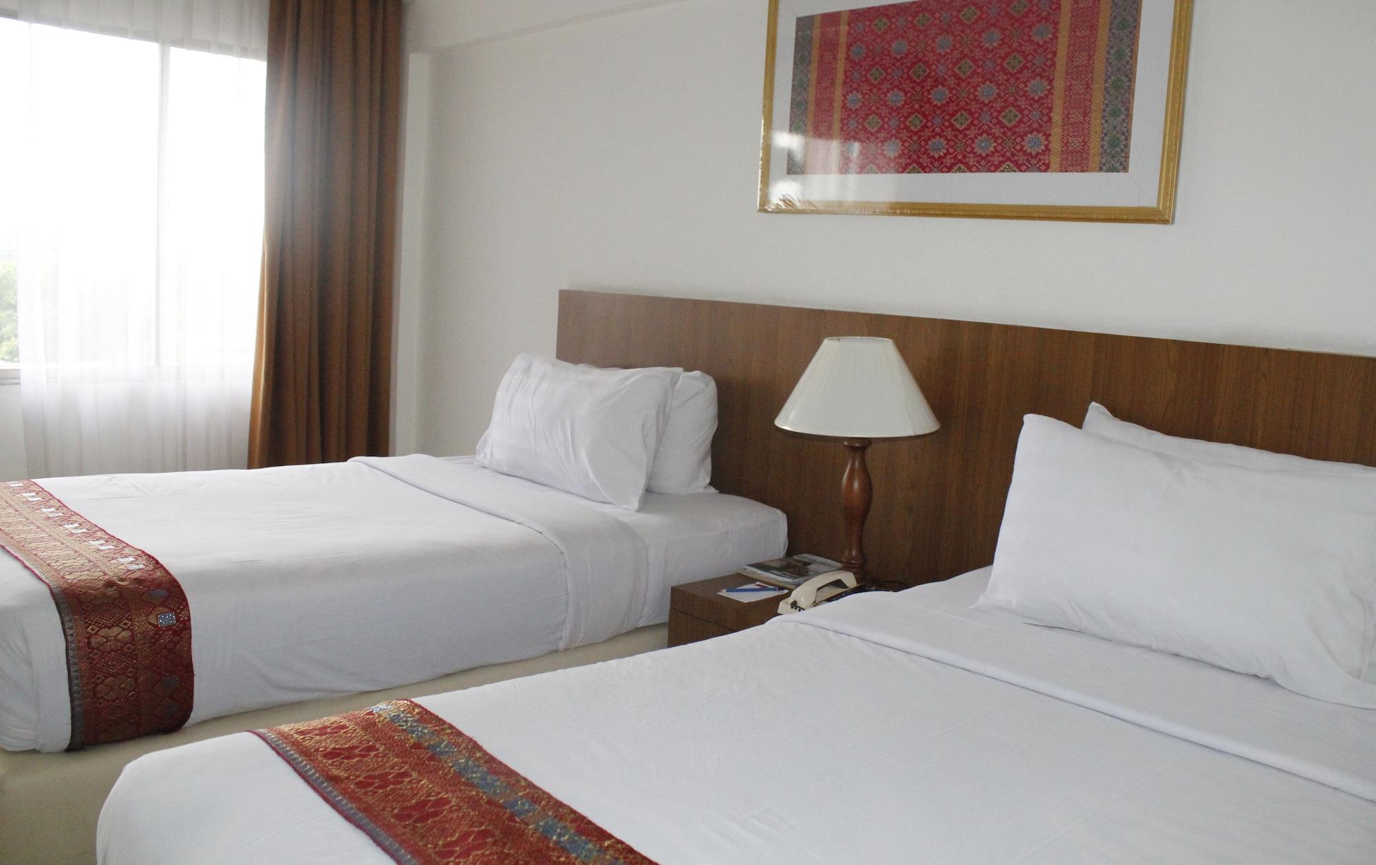 Grand Inna Medan Buitenkant foto