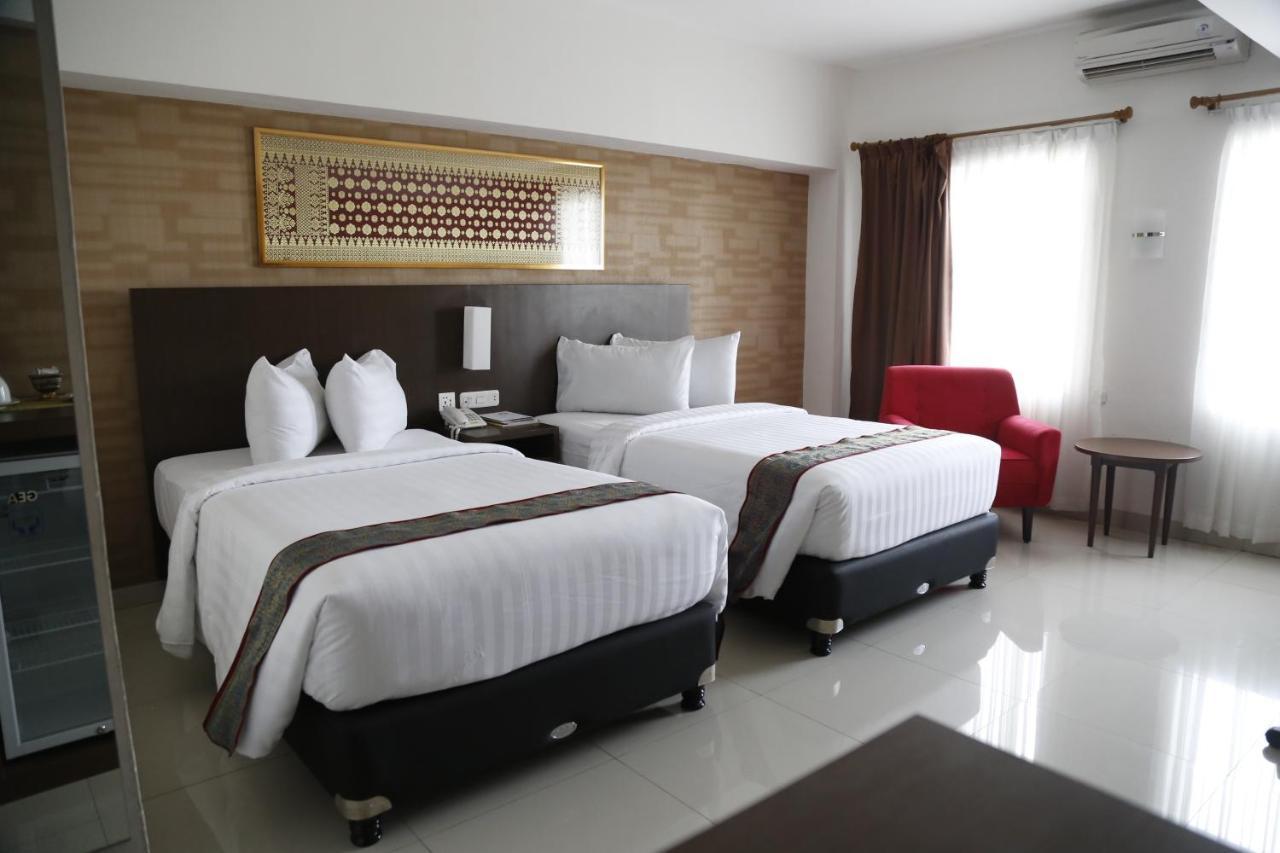 Grand Inna Medan Buitenkant foto