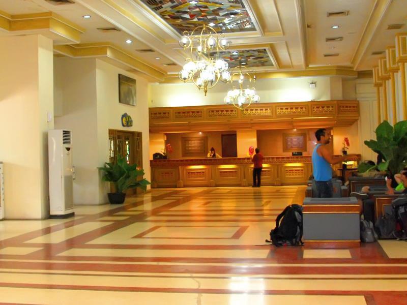 Grand Inna Medan Buitenkant foto